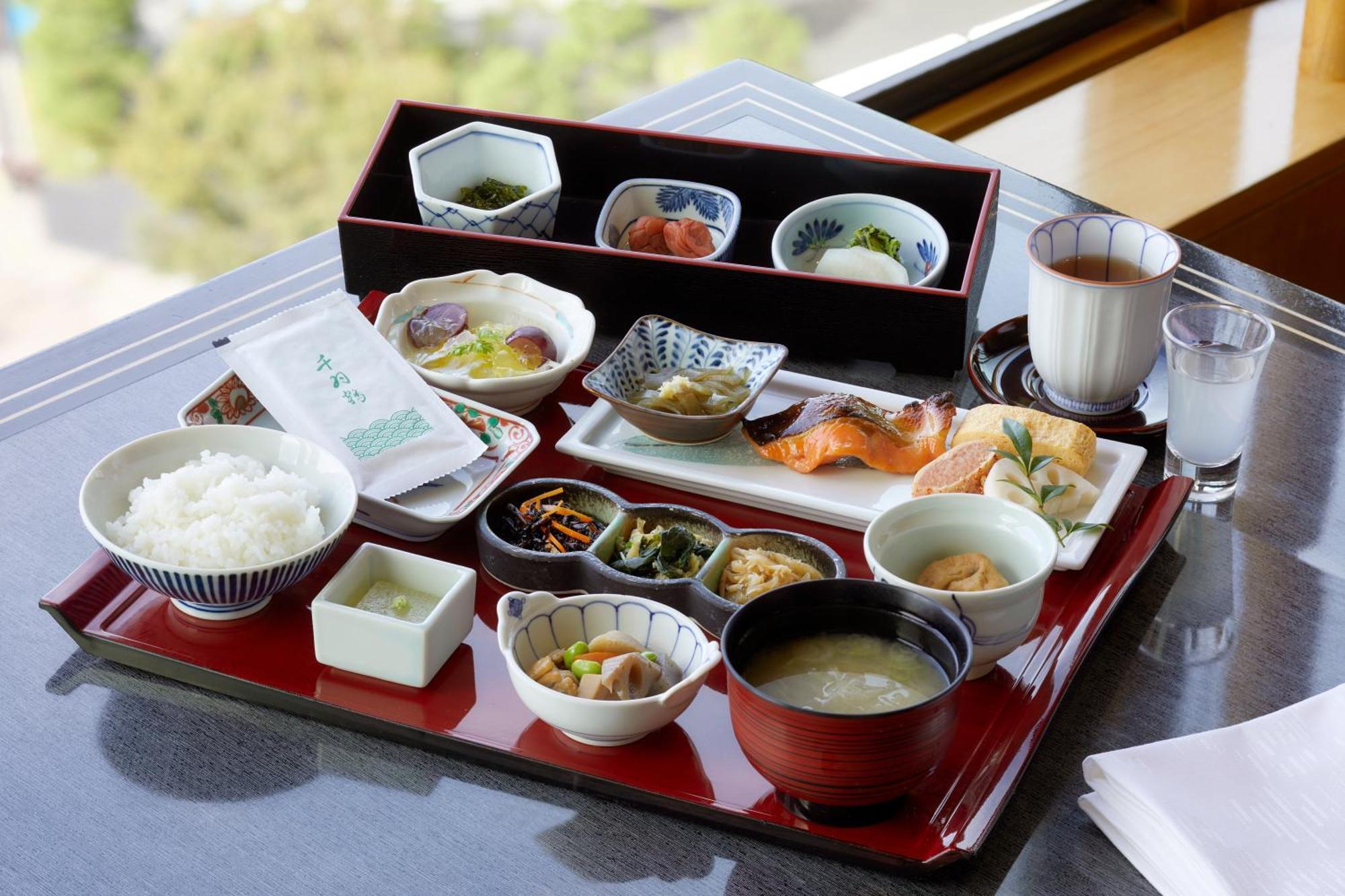 Hotel New Otani Hakata Fukuoka  Ngoại thất bức ảnh A Japanese breakfast